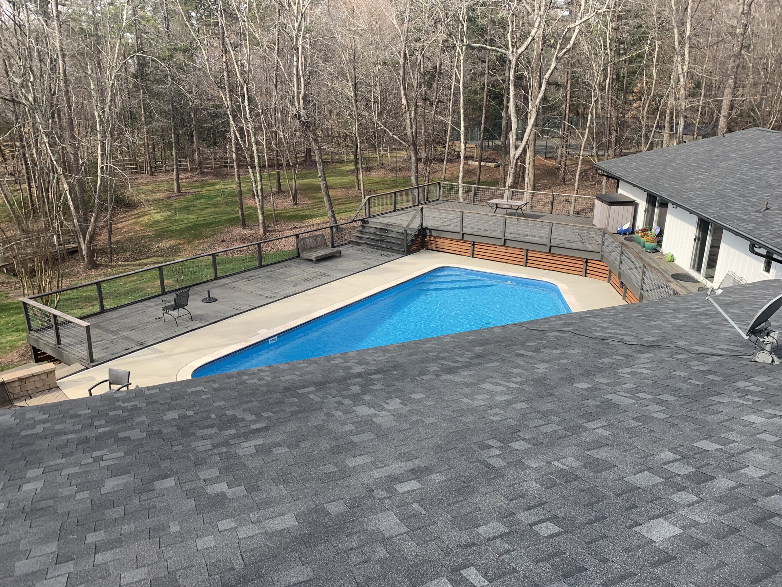 Should I Repair My Roof or Replace It?