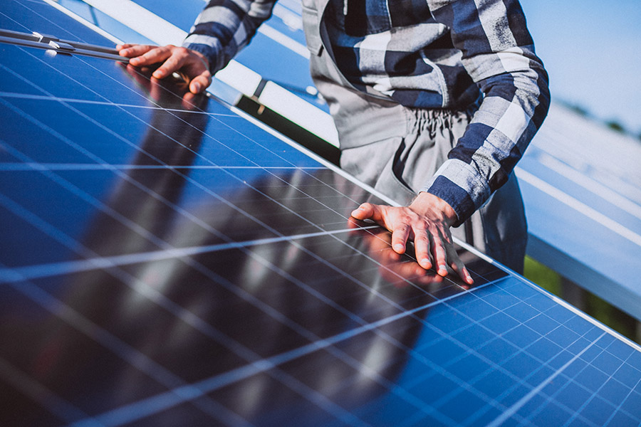 the pros and cons of solar power