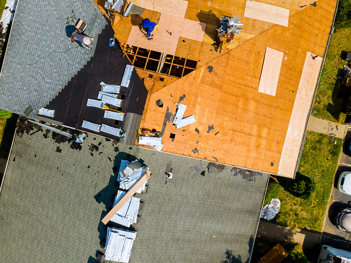 What Are The Signs Of A Damaged Roof?