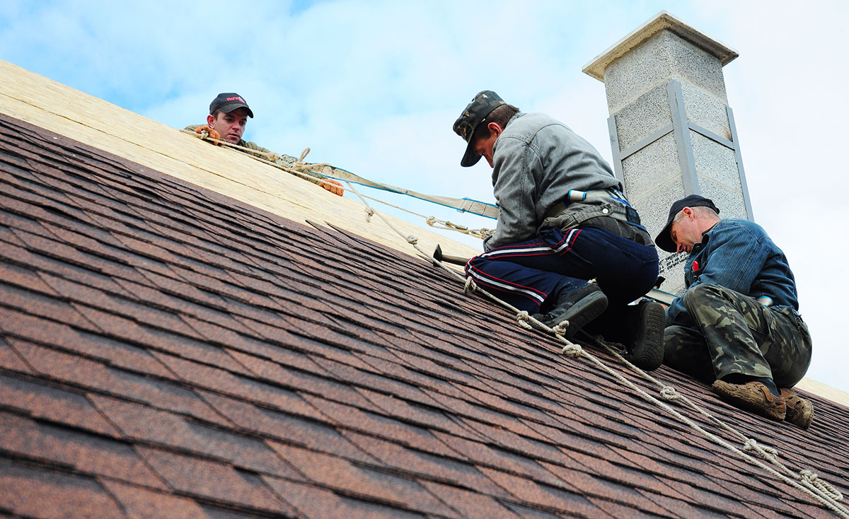 How to Not be Taken Advantage of by a Roofing Company